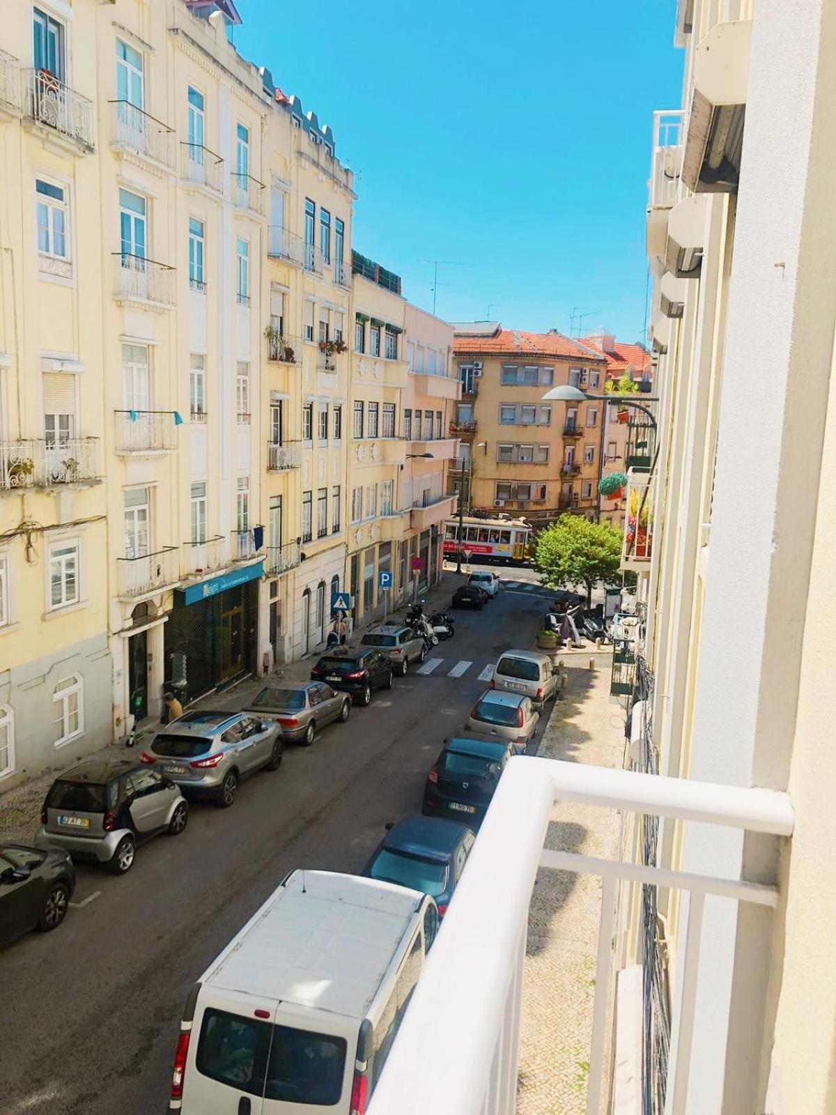 Anjos Alojamento Lisbon Exterior photo